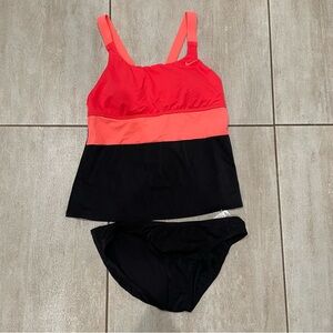 NEW NIKE TWO PIECE RACERBACK COLOR BLOCK TANKINI & BIKINI SWIMWEAR SET SZ LARGE